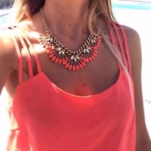 Stella & Dot Jewelry - stella & dot ~ warm summer ~ coral cay necklace ~ fun vibrant vacation resort